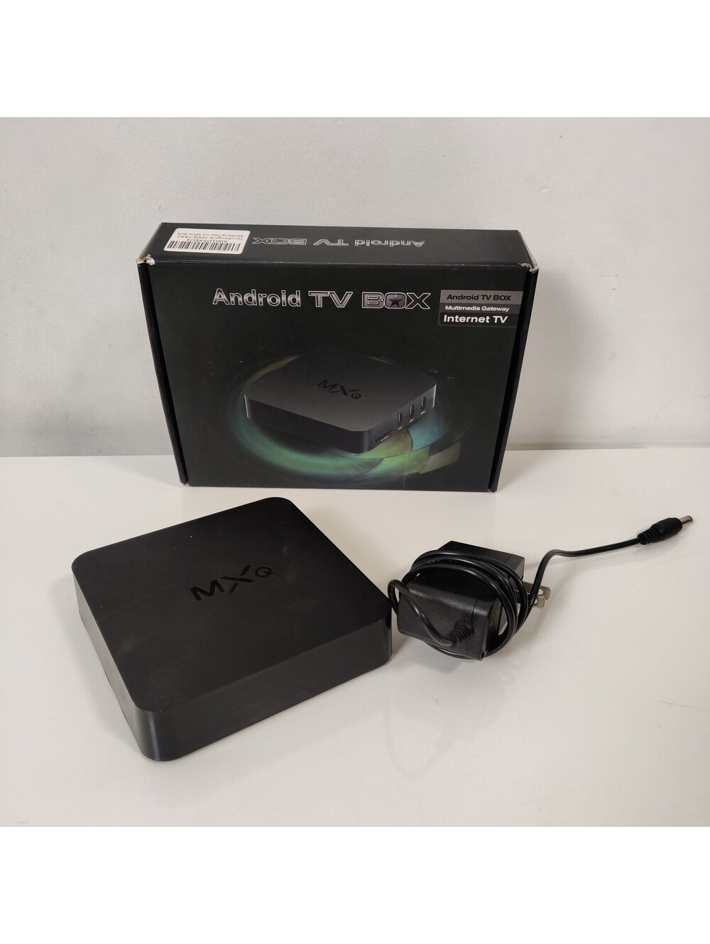 MXQ Android TV Box Streaming Media Player Multimedia Gateway with Power Adapter